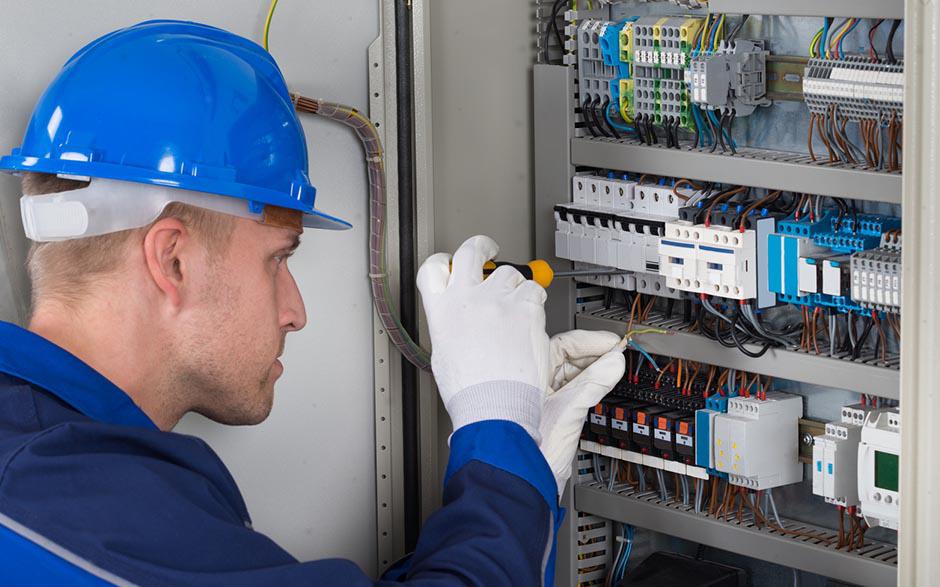 taux horaire électricien Herblay